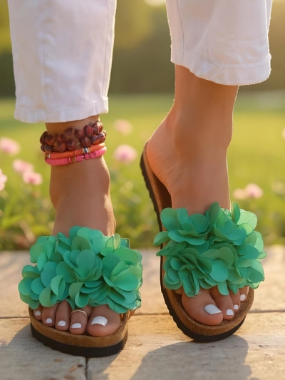 Royalfashion Ženski natikači s cvetlicami Flora Soft