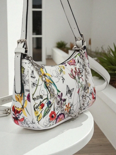 Royalfashion Mala ženska torbica iz eko usnja s cvetovi Lily Bloom