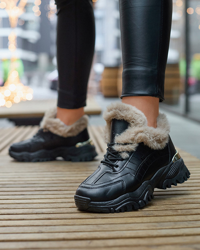 Royalfashion Sportowe czarne buty damskie z futerkiem Flixis