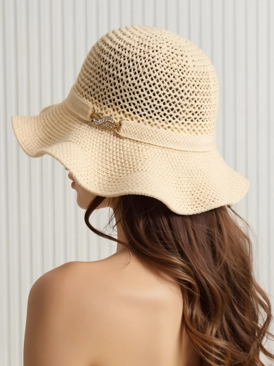 Royalfashion Ženski klobuk z valovitim robom Wave Breeze