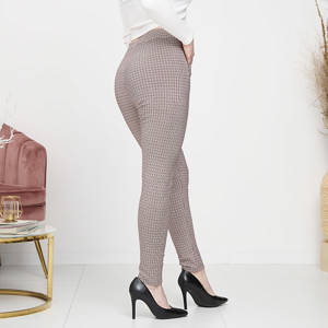 Bordowy || Czarny || Biały