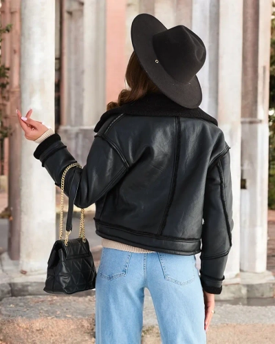 Royalfashion Ženska jakna iz eko kože s krznom u crnoj boji