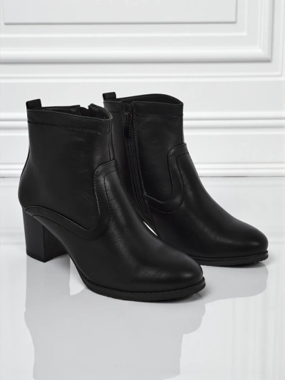 Ženski gležnarji iz eko usnja s peto Lunar Crest