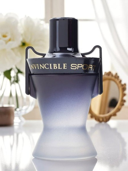 Navdihnjen eau de parfum za moške Invincible Sport