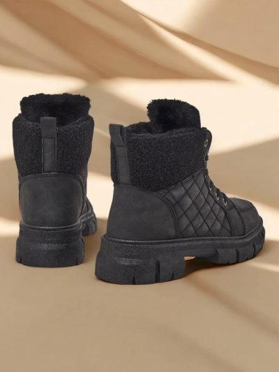 Royalfashion Črni izolirani ženski škornji traper Hogenaf