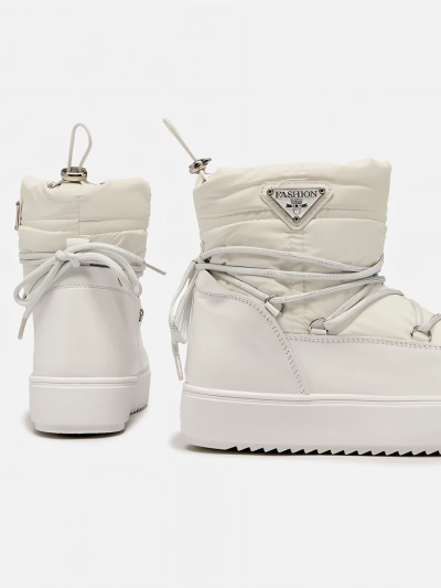 Royalfashion Ženski škornji a'la snow boots v beli barvi Vevnose