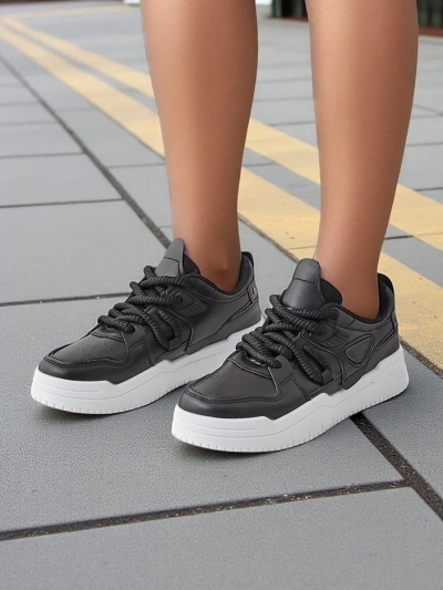 Royalfashion Ženske športne teniske na debelejšem podplatu Uanes