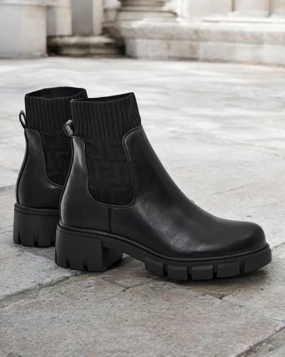 Royalfashion Ženske gležnjače na tikoce Domixo