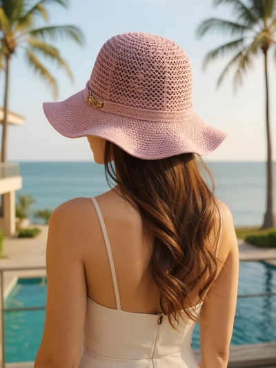 Royalfashion Ženski klobuk z valovitim robom Wave Breeze