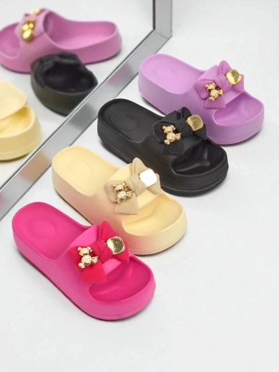 Royalfashion Ženske gumijaste japonke z dekorativno pentljo Alday