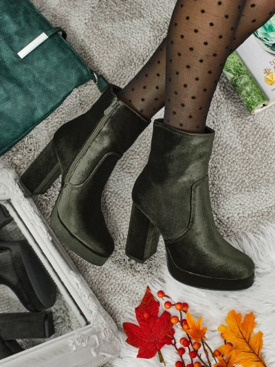 Ženski gležnarji s peto al'la Velur Miss