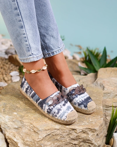 Royalfashion Czarne espadryle damskie z printem Serffio