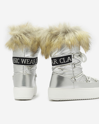 Royalfashion Srebrne dziecięce wsuwane buty a'la śniegowce z futerkiem Asika