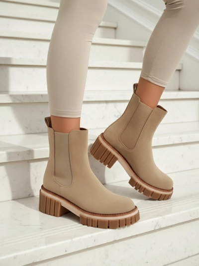 Gležnarji s peto iz eko nubuka Amber Walk