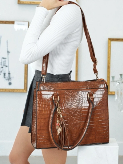 Ženska shopper torbica iz eko usnja z reliefom Seraphyne