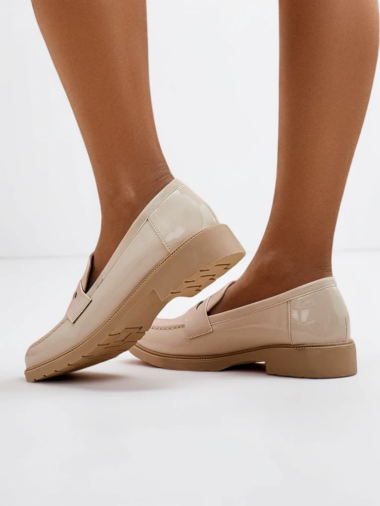 Royalfashion Ženske lakirane mokasine Aylay