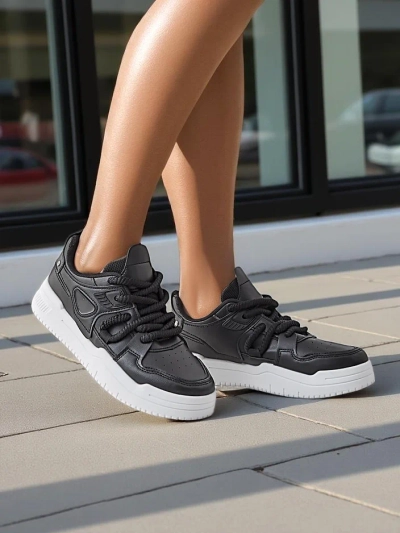 Royalfashion Ženske športne teniske na debelejšem podplatu Uanes