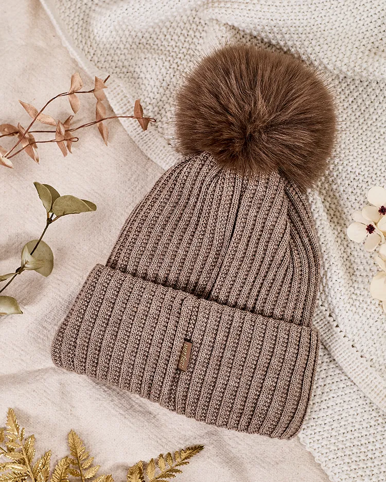 Royalfashion Ženski podstavljeni šešir s pomponom