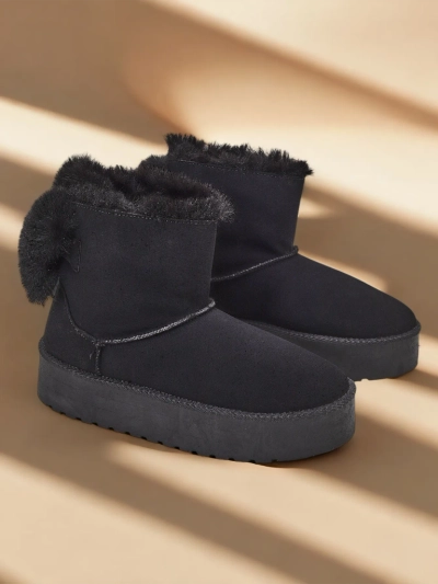 Royalfashion Ženski škornji a'la snow boots v črni barvi Goroggo
