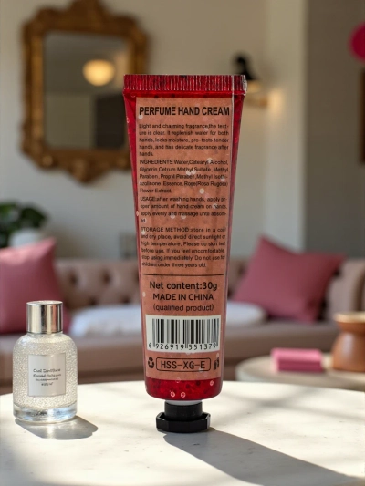 Spesial Night Venus Very Sexy – parfumirana svilnata krema za roke 30g