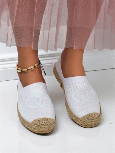 Ženske espadrile Calista Biancha – bele, ploske iz eko semiša, italijanski stil
