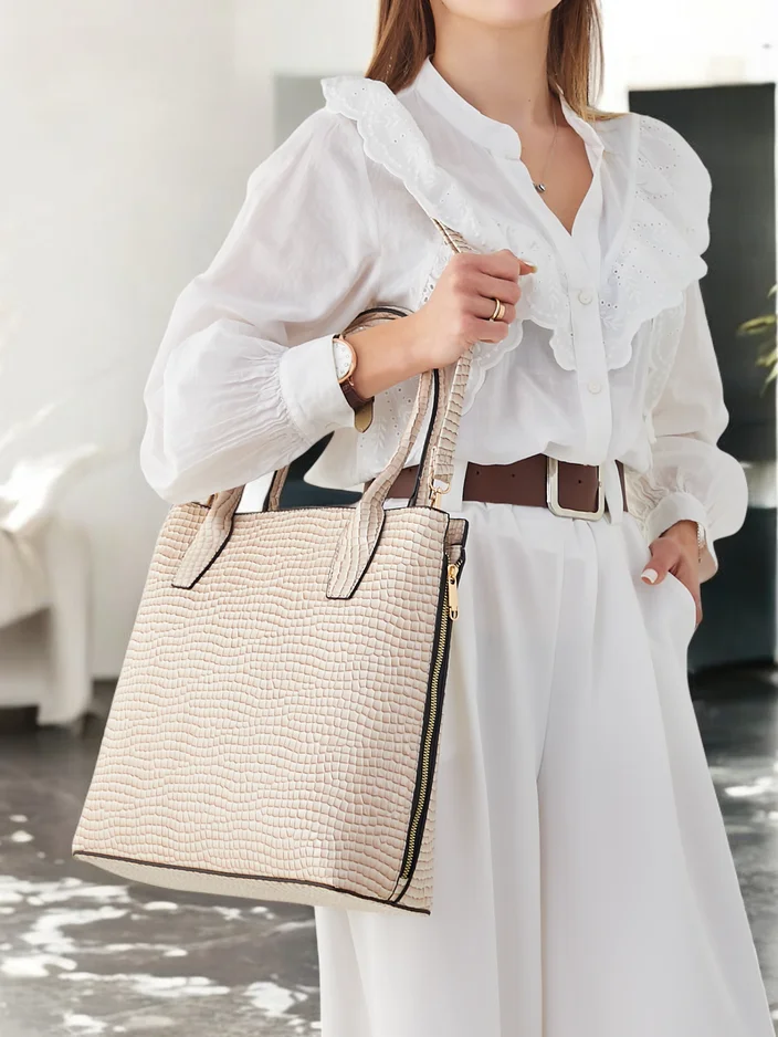 Royalfashion Lakirana ženska torba s embosiranjem