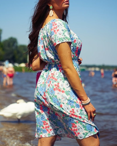 Royalfashion Kwiecista damska sukienka mini a'la hiszpanka w kolorze niebieskim