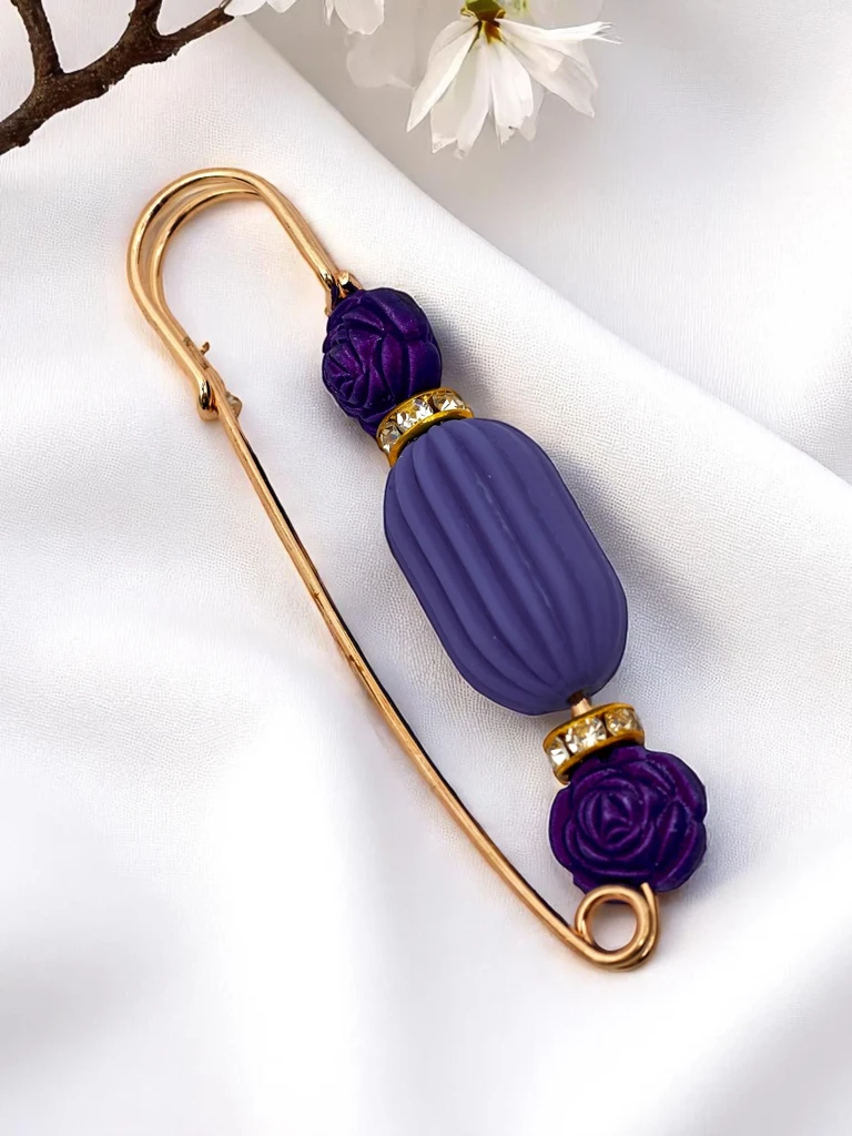 Okrasna ženska broška z vrtnicami Rose Charm