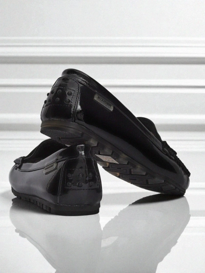 Ženski mokasini Cyra Nero iz lakiranega ekološkega usnja, klasični italijanski slog