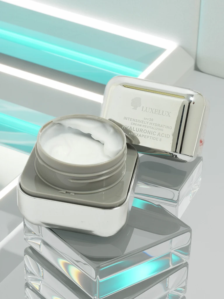 Crema Aurelia Luxelux Hyaluron SPF30 Vlažilna Revitalizacijska Krema 50g