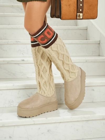 Visoki ženski škornji a la sneg z zgornjim delom Anane