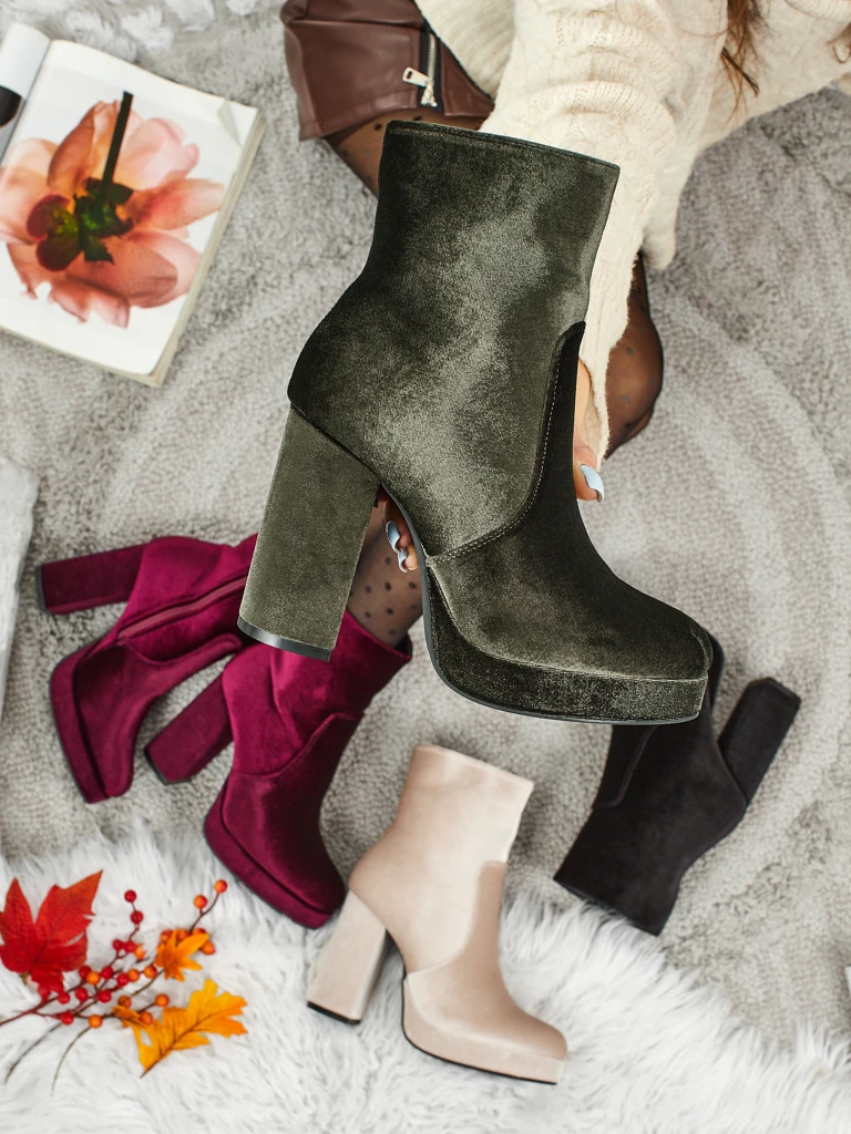 Ženski gležnarji s peto al'la Velur Miss