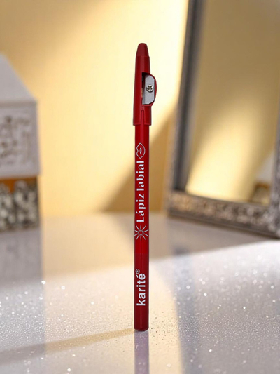 Svinčnik šminka z ostrilcem, odtenek In the Flesh