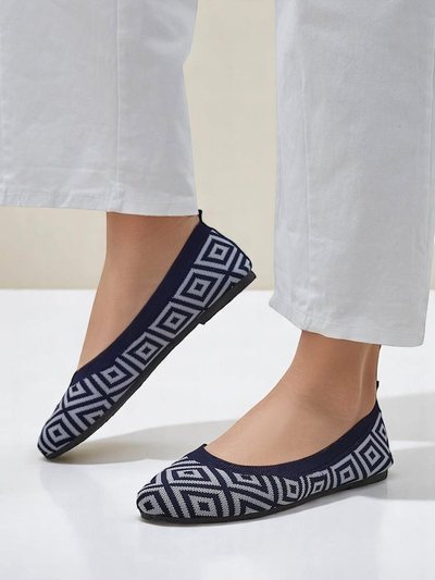 Royalfashion Tkaninske ženske balerinke z geometričnim potiskom Metric