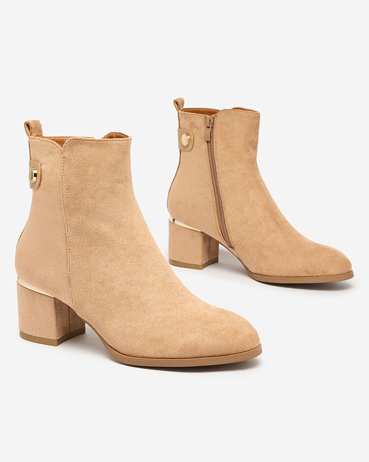 Royalfashion Ženski škornji z nizkimi petkami svetlo rjave barve Dogdas