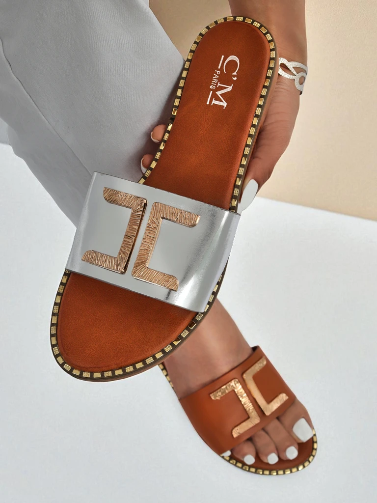 Royalfashion Ženski natikači iz eko usnja z okrasjem Gildra