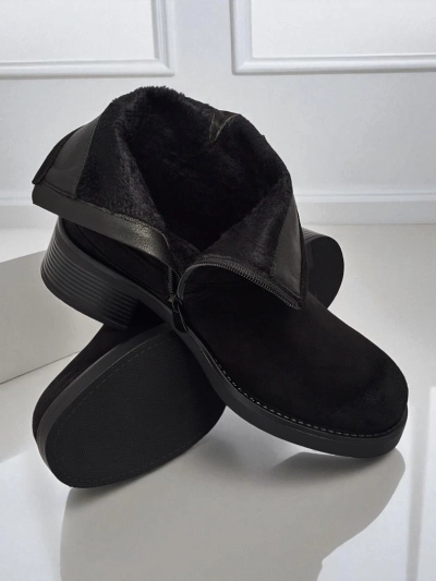 Botas tobilleras de mujer de ante ecológico con hebillas Valtos