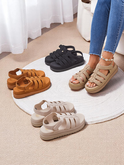 Sandali Royalfashion - Bež semiš Caligae na platformi - Idealni za poletje in pomlad