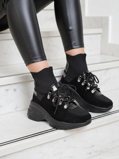 Royalfashion Ženske črne izolirane športne copate Aleppo