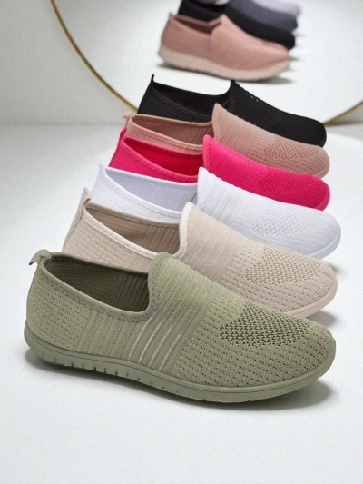 Ženski natikači Hypatia Verde iz blaga z ravnim podplatom