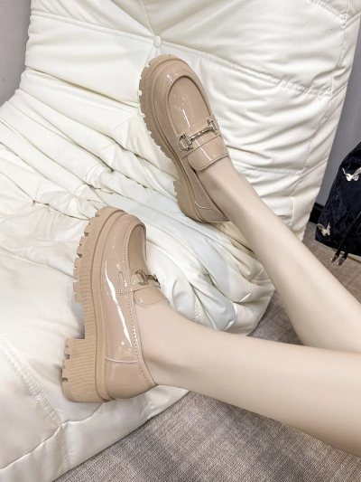 Royalfashion Ženske lakirane mokasine Adelio