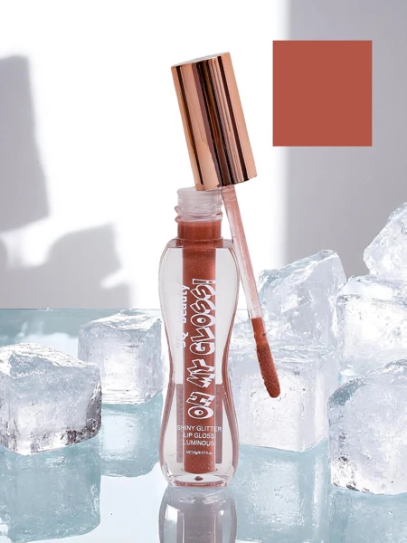 Sijajilo za ustnice z bleščicami v odtenku Soft Blush
