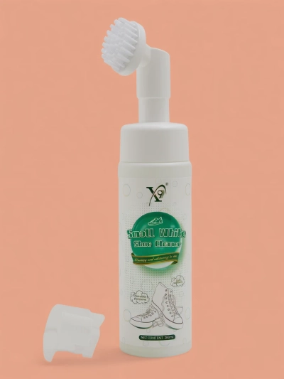 Razpršilo za čiščenje tkaninskih čevljev 200 ml