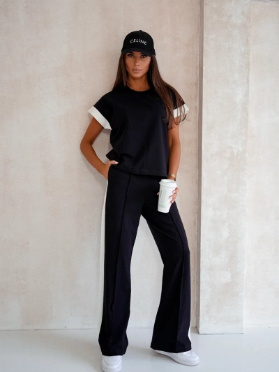 Royalfashion Ženski bombažni set s kratkimi rokavi in širokimi hlačami