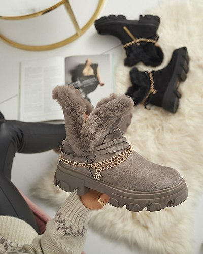 Royalfashion Czarne damskie eko-zamszowe botki z łańcuszkiem Videric