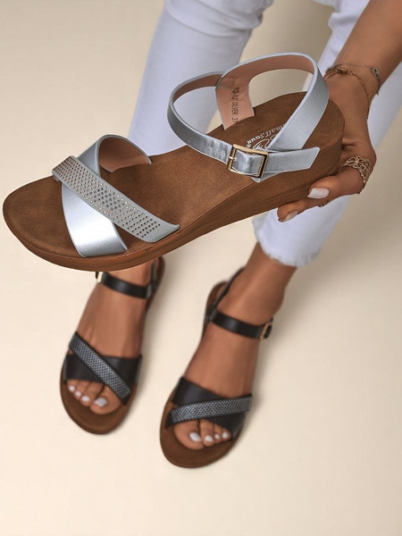 Royalfashion Ženski sandali z wedge peto in okrasnimi kamenčki Allona