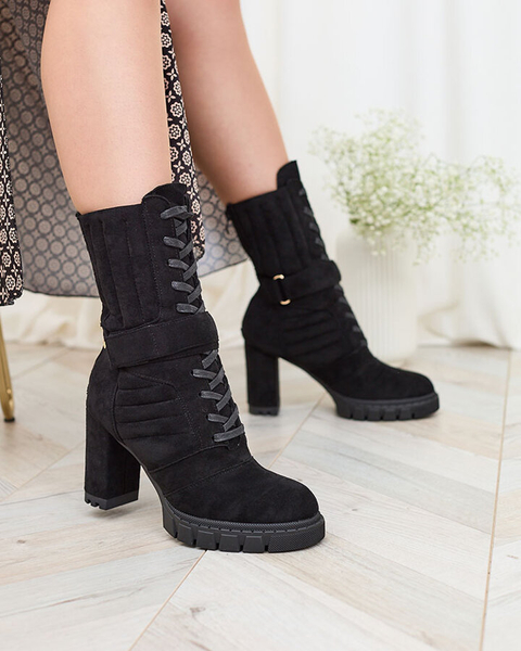 Royalfashion Črni izolirani ženski škornji Sehhra stiletto