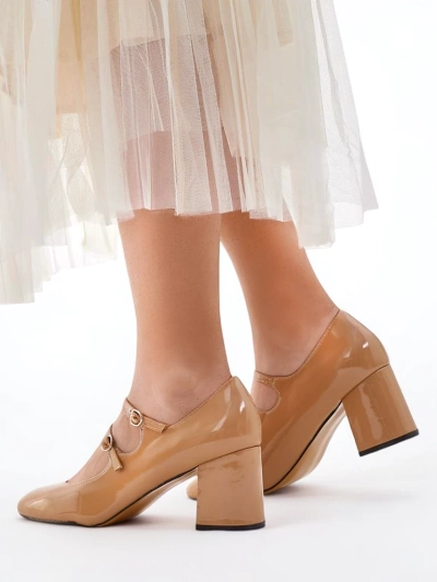 Royalfashion Patentna usnjena ženska čevlja s peto in trakovi Ovinna