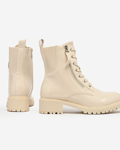 Royalfashion Ženski škornji Seddaga iz eko usnja bež barve