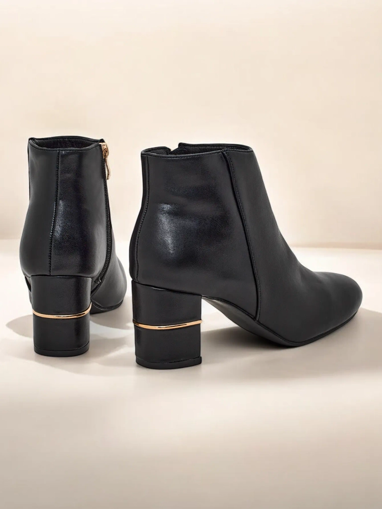 Royalfashion Ženske čizme na petu od prave kože Afennor